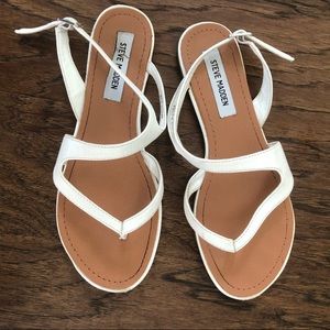 Women Steve Madden White Flat Sandals